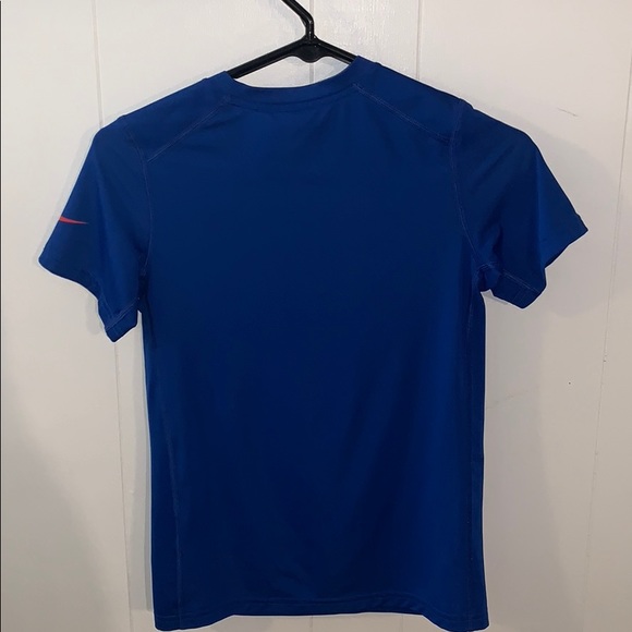 Boy size M blue Nike t shirt - Picture 2 of 2